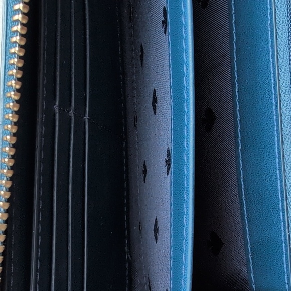 Kate Spade Accordion Zip Leather Wallet In Navy Blue EUC - Picture 5 of 9